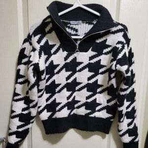 Dex Ladies Stripe Pattern Sweater